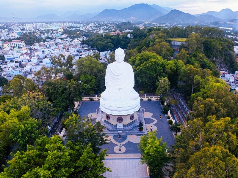 Chùa Long Sơn Nha Trang